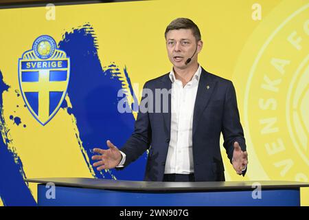 STOCKHOLM, SCHWEDEN 20240301der Cheftrainer der Fußballnationalmannschaft der Männer, Jon Dahl Tomasson, während einer Pressekonferenz. Foto: Jessica Gow / TT / Code 10070 Stockfoto