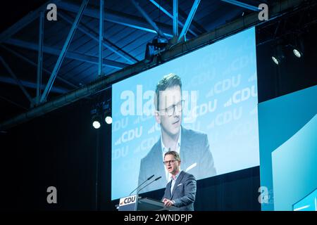 CDU-Grundsatzprogrammkonferenzen Motto Grundsätzlich CDU die Deutschlandtour 2024 Konferenz in Chemnitz, Sachsen Carsten Linnemann, Generalsekretär, während seiner EröffnungsredeCDU-Grundsatzprogrammkonferenzen Motto Grundsätzlich CDU die Deutschlandtour 2024 Konferenz in Chemnitz, Sachsen Carsten Linnemann, Generalsekretär, während seiner Eröffnungsrede, Chemnitz Sachsen Deutschland HCC Hannover Congress Centrum *** CDU Grundprogramm Konferenzen Motto Grundlagen CDU Deutschland Tour 2024 Konferenz in Chemnitz, Sachsen Carsten Linnemann, Generalsekretär, während seiner Eröffnungsrede CDU Basic Stockfoto