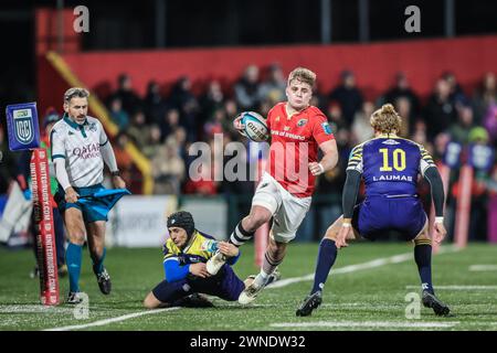 März 2024, Virgin Media Park, Cork, Irland - Alex Kendellen von Munster Rugby während der BKT United Rugby Championship: Munster 45 - Zebre Parma Stockfoto