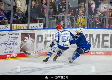 01.03.2024, DEL, Deutsche Eishockey Liga, Saison 2023/24, 50. Spieltag): Adler Mannheim gegen Schwenninger Wild Wings (1:4). Benjamin Marshall (54, Sc Stockfoto