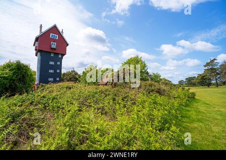 Das berühmte Haus in den Wolken im Dorf Thorpeness an der Küste von Suffolk UK Stockfoto