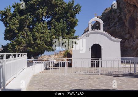 Die kleine Kapelle von Agios Pavlos (St. Paul) in der Nähe von Lindos auf der Insel Rhodos, Griechenland Stockfoto