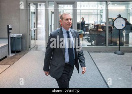 New York City. 30. Januar 2024. Eric Schwerin, der Geschäftsmann der Familie Biden, kommt, um für die Amtsenthebungsverfahren gegen US-Präsident Joe Biden bei Thomas P. ONeill Jr. auszusagen House Office Building in Washington, DC, Dienstag, 30. Januar 2024. Gutschrift: Rod Lamkey/CNP für NY Post (EINSCHRÄNKUNG: KEINE tägliche Post. KEINE New York oder New Jersey Zeitungen oder Zeitungen im Umkreis von 75 Meilen um New York City.) Quelle: dpa/Alamy Live News Stockfoto