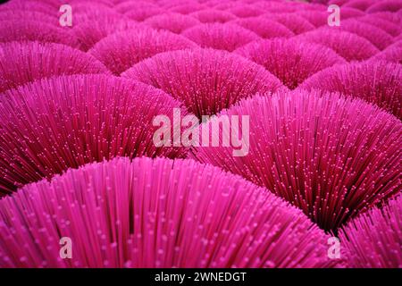 Januar 2024, Räucherstäbchen in Quang Phu Cau. Stockfoto