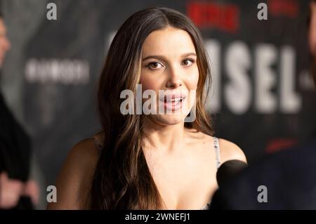Millie Bobby Brown bei der Premiere des Netflix-Films 'Damsel' im Pariser Theater. New York, 01.03.2024 Stockfoto