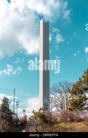 Belgrad, Serbien - 8. Februar 2024: Denkmal für den 1. Gipfel der Blockfreien Bewegung in Belgrad, Serbien. Stockfoto