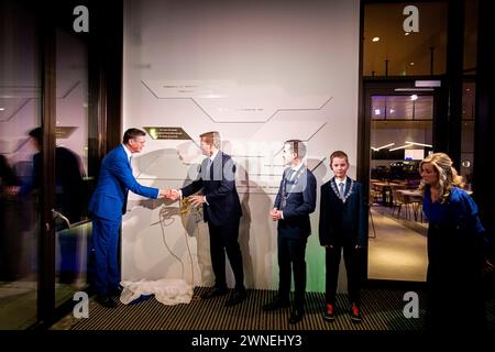 Bogota, Kolumbien. März 2024. DEN BOSCH - König Willem-Alexander eröffnet das neue Theater aan de Parade, 1. maart 2024. Quelle: Patrick van Katwijk/dpa/Alamy Live News Stockfoto