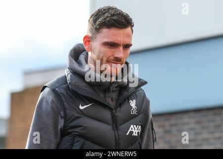 Nottingham, Großbritannien. März 2024. Andrew Robertson von Liverpool kommt am 2. März 2024 vor dem Premier League-Spiel Nottingham Forest gegen Liverpool am City Ground, Nottingham, Vereinigtes Königreich (Foto: Gareth Evans/News Images) in Nottingham, Vereinigtes Königreich, am 2. März 2024 an. (Foto: Gareth Evans/News Images/SIPA USA) Credit: SIPA USA/Alamy Live News Stockfoto