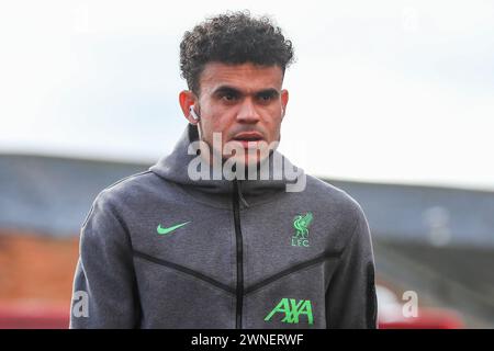 Nottingham, Großbritannien. März 2024. Luis Díaz aus Liverpool kommt am 2. März 2024 vor dem Premier League-Spiel Nottingham Forest gegen Liverpool am City Ground, Nottingham, Vereinigtes Königreich (Foto: Gareth Evans/News Images) in Nottingham, Vereinigtes Königreich, am 2. März 2024 an. (Foto: Gareth Evans/News Images/SIPA USA) Credit: SIPA USA/Alamy Live News Stockfoto