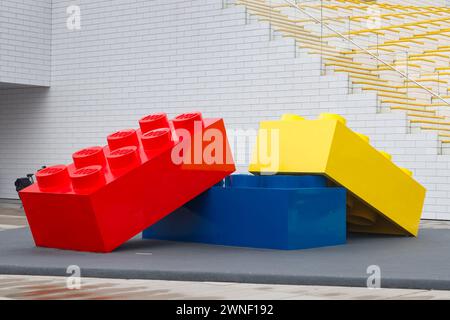 Billund, Dänemark - 17. Juni 2023: Das Lego-Haus - Heimstadion der Ziegelsteine. Stockfoto