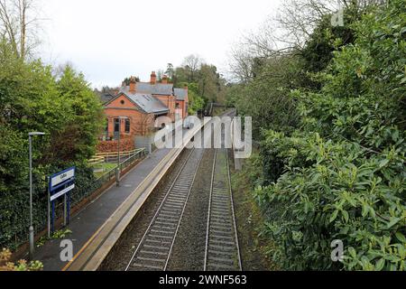 Cultra-Bahnsteig an der Bahnstrecke Belfast–Bangor in Nordirland Stockfoto