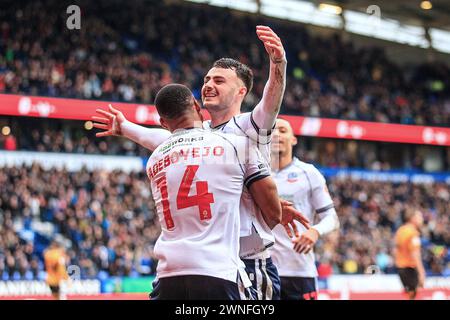 Während des Spiels der Sky Bet League 1 zwischen Bolton Wanderers und Cambridge United im Toughsheet Stadium, Bolton am Samstag, den 2. März 2024. (Foto: Mike Morese | MI News) Credit: MI News & Sport /Alamy Live News Stockfoto