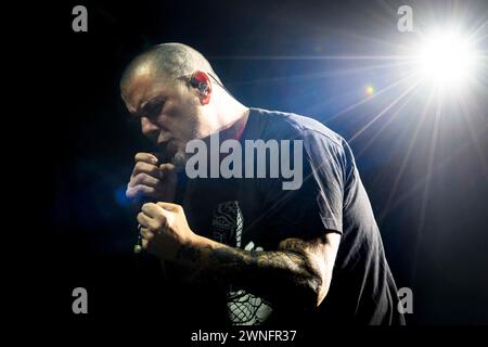 26. Februar 2024 in Toronto, Ontario, Kanada: Eine US-amerikanische Heavy-Metal-Band aus Arlington, Texas, PANTERA, trat in der Scotiabank Arena in Toronto auf. Im Bild: PHIL ANSELMO (Credit Image: © Angel Marchini/ZUMA Press Wire) NUR REDAKTIONELLE VERWENDUNG! Nicht für kommerzielle ZWECKE! Stockfoto