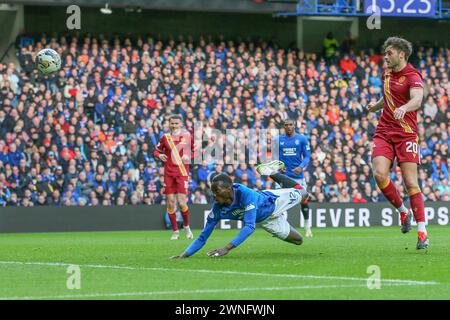 Glasgow, Großbritannien. März 2024. Rangers FC spielt Motherwell FC im Ibrox Stadium in Glasgow, Schottland, Großbritannien in einem Spiel der schottischen Premiership. Die Rangers sind derzeit 2 Punkte von ihrem nächsten Konkurrenten, Celtic, entfernt, sodass ein Sieg für sie von entscheidender Bedeutung ist, um ihre Position in der Liga zu halten. Motherwell ist der 8. Platz in der Liga. Quelle: Findlay/Alamy Live News Stockfoto