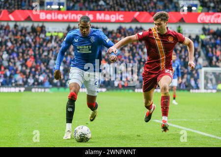 Glasgow, Großbritannien. März 2024. Rangers FC spielt Motherwell FC im Ibrox Stadium in Glasgow, Schottland, Großbritannien in einem Spiel der schottischen Premiership. Die Rangers sind derzeit 2 Punkte von ihrem nächsten Konkurrenten, Celtic, entfernt, sodass ein Sieg für sie von entscheidender Bedeutung ist, um ihre Position in der Liga zu halten. Motherwell ist der 8. Platz in der Liga. Quelle: Findlay/Alamy Live News Stockfoto