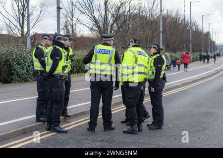 Glasgow, Schottland, Großbritannien. März 2024. Pro-palästinensische Demonstranten marschieren in die Emirates Arena in Glasgow, um gegen die Teilnahme israelischer Athletik-Hallenweltmeisterschaften 2024 zu protestieren und einen Waffenstillstand in Gaza zu fordern. Quelle: R.Gass/Alamy Live News Stockfoto