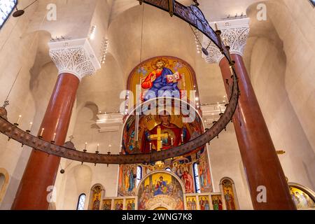 Belgrad, Serbien - 8. Februar 2024: Kirche St. Mark ist eine serbisch-orthodoxe Kirche im Tasmajdan Park in Belgrad, Serbien, die während der Ott erbaut wurde Stockfoto