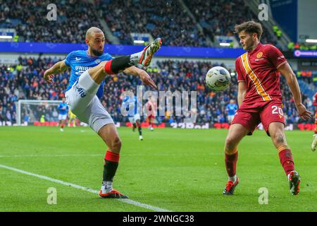 Glasgow, Großbritannien. März 2024. Rangers FC spielt Motherwell FC im Ibrox Stadium in Glasgow, Schottland, Großbritannien in einem Spiel der schottischen Premiership. Die Rangers sind derzeit 2 Punkte von ihrem nächsten Konkurrenten, Celtic, entfernt, sodass ein Sieg für sie von entscheidender Bedeutung ist, um ihre Position in der Liga zu halten. Motherwell ist der 8. Platz in der Liga. Quelle: Findlay/Alamy Live News Stockfoto