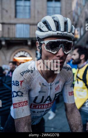 Siena, Italien. März 2024. Foto: Zac Williams/SWpix.com - 03/03/2024 - Radfahren - 2024 Strade Bianche - VAE Team Emirates. Quelle: SWpix/Alamy Live News Stockfoto