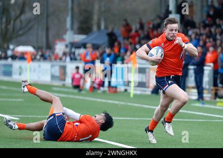 AMSTERDAM, NIEDERLANDE - 2. MÄRZ: Versuchen Sie Siem Noorman Spieler von Haagsche RC während des internationalen Rugby-Europameisterschaftsspiels zwischen den Nether Stockfoto