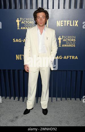 LOS ANGELES, KALIFORNIEN - 24. FEBRUAR: Jeremy Allen White nimmt am 30. Februar an den jährlichen Screen Actors Guild Awards im Shrine Auditorium und in der Expo Hall Teil Stockfoto