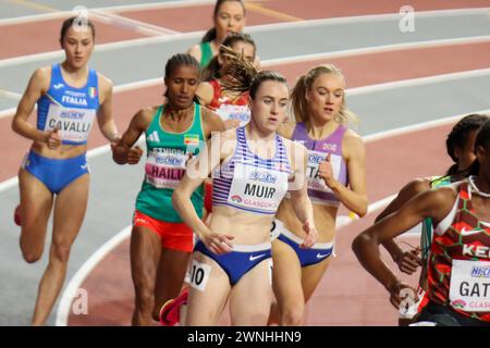 Glasgow, Großbritannien. März 2024. Emirates Arena, Glasgow, Schottland - Samstag, den 2. März: Laura MUIR (Großbritannien und Nordirland - GBR) tritt am Samstag, den 2. März 2024, im 3000-Meter-Finale während der Leichtathletik-Hallenweltmeisterschaften Glasgow 2024 in der Emirates Arena an (Claire Jeffrey/SPP) Credit: SPP Sport Press Photo. /Alamy Live News Stockfoto