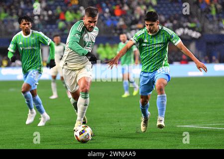 Seattle, WA, USA. März 2024. Diego Rubio und Obed Vargas, Mittelfeldspieler aus Seattle, während des MLS-Fußballspiels zwischen den Seattle Sounders und Auston FC in Seattle, WA. Steve Faber/CSM/Alamy Live News Stockfoto