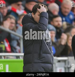 London, Großbritannien. März 2024 - Brentford gegen Chelsea - Premier League - Gtech Community Stadium. Chelsea Manager Mauricio Pochettino. Bildnachweis: Mark Pain / Alamy Live News Stockfoto