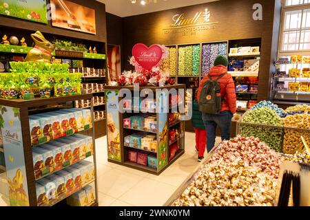 Lindt Schokoladengeschäft, Wien, Österreich, Europa. Stockfoto