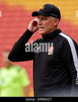 Brisbane, Australien, 3. März 2024. Brisbane Assistenztrainer auf der Touchline während des Isuzu Ute, Einem Ligaspiels zwischen Brisbane Roar und Melbourne Victory FC im Suncorp Stadium. Quelle: Matthew Starling / Alamy Live News Stockfoto