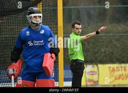 Brüssel, Belgien März 2024. Schiedsrichter Thomas Dagnelie, dargestellt während eines Eishockeyspiels zwischen Royal Leopold Club und Gantoise am Sonntag, den 3. März 2024, in Uccle/Ukkel, Brüssel, am 14. Tag der belgischen Hockeymeisterschaft. BELGA FOTO JOHN THYS Credit: Belga News Agency/Alamy Live News Stockfoto