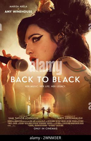 Back to Black (2024) von Sam Taylor-Johnson mit Marisa Abela, Lesley Manville, Jack O’Connell und Eddie Marsan. Biopic, das das Leben und die Musik von Amy Winehouse beschreibt, durch die Reise der Adoleszenz bis zum Erwachsenenalter und die Schaffung eines der meistverkauften Alben unserer Zeit. US-Poster mit einem Blatt ***NUR FÜR REDAKTIONELLE ZWECKE***. Hinweis: BFA/FOCUS-Funktionen Stockfoto