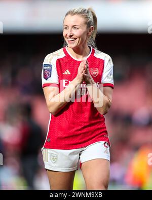 London, Großbritannien. März 2024. Arsenals Leah Williamson nach dem letzten Pfiff beim Spiel Arsenal Women gegen Tottenham Hotspur Women's Super League im Emirates Stadium, London, England, Großbritannien am 3. März 2024 Credit: Every Second Media/Alamy Live News Stockfoto