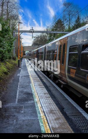 Der Bahnhof elektrifizierte barnt Green West midlands england großbritannien Stockfoto