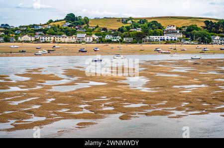 Blick von Appledore, über den Fluss Torridge nach Instow, auf der Ostseite, Devon, England, Großbritannien. Stockfoto