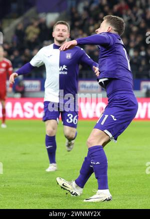 Brüssel, Belgien März 2024. Thorgan Hazard von Anderlecht feiert, nachdem er am Sonntag, den 03. März 2024, in Brüssel, am 28. Tag der ersten Liga der „Jupiler Pro League“ 2023-2024 in der belgischen Meisterschaft einen Treffer bei einem Fußballspiel zwischen RSC Anderlecht und KAS Eupen erzielt hat. BELGA PHOTO VIRGINIE LEFOUR Credit: Belga News Agency/Alamy Live News Stockfoto