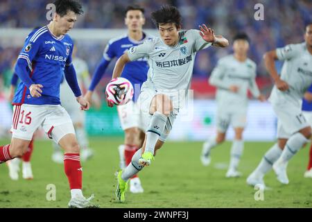 Nissan Stadium, Kanagawa, Japan. März 2024. Yuto Iwasaki (Avispa), 1. MÄRZ 2024 - Fußball/Fußball: 2024 J1 League Spiel zwischen Yokohama F. Marinos und Avispa Fukuoka im Nissan Stadium, Kanagawa, Japan. Quelle: YUTAKA/AFLO SPORT/Alamy Live News Stockfoto