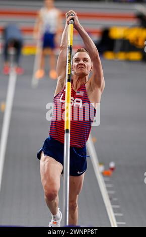 Glasgow Schottland: 3–3–2024: Sam KENDRICKS aus den USA tritt im Pole Vault in der Emirates Arena für die Leichtathletik-Hallenweltmeisterschaften Glasgow 24 UK an. Quelle: PATRICK ANTHONISZ/Alamy Live News Stockfoto