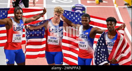 Glasgow Schottland: 3–3–2024: : Mens 4x400 Relay 2nd USA mit einer Zeit von 3:2,60 SB in der Emirates Arena für die Leichtathletik-Hallenweltmeisterschaften Glasgow 24 UK. Quelle: PATRICK ANTHONISZ/Alamy Live News Stockfoto