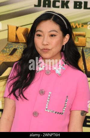 Los Angeles, Ca. März 2024. Awkwafina bei der Uraufführung von Kung Fu Panda 4 im AMC Grove in Los Angeles, Kalifornien am 3. März 2024. Quelle: Jeffrey Mayer/Media Punch/Alamy Live News Stockfoto