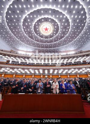 Peking, China. März 2024. Die Eröffnungssitzung der zweiten Sitzung des 14. Nationalen Komitees der Politischen Konsultativkonferenz des chinesischen Volkes (KPCC) findet am 4. März 2024 in der Großen Halle des Volkes in Peking, der Hauptstadt Chinas, statt. Quelle: Xing Guangli/Xinhua/Alamy Live News Stockfoto