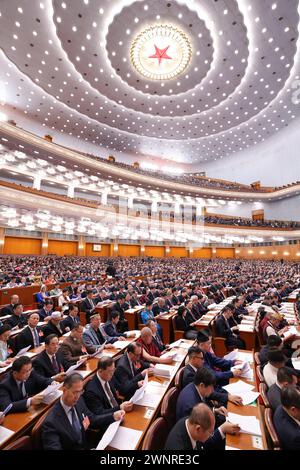 Peking, China. März 2024. Die Eröffnungssitzung der zweiten Sitzung des 14. Nationalen Komitees der Politischen Konsultativkonferenz des chinesischen Volkes (KPCC) findet am 4. März 2024 in der Großen Halle des Volkes in Peking, der Hauptstadt Chinas, statt. Quelle: Jin Liwang/Xinhua/Alamy Live News Stockfoto
