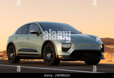 Porsche Macan – Der Meistverkaufte Porsche Goes Electric Stockfoto