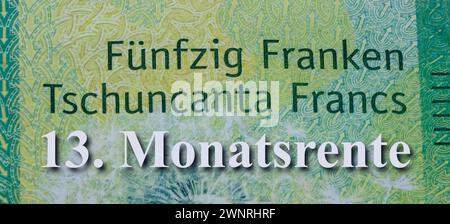 50 Franken und 13. Monatsrente 50 Franken und dreizehnte Monatsrente, 03.03.2024, Borkwalde, Brandenburg, auf einem Schweizer Geldschein befindet sich der Schriftzug 13. Monatsrente. *** 50 Franken und 13 Monatsrente 50 Franken und dreizehnte Monatsrente, 03 03 2024, Borkwalde, Brandenburg, auf einer Schweizer Banknote ist die Inschrift 13 Monatsrente Stockfoto