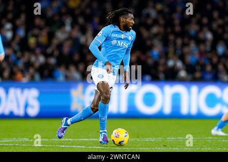 Neapel, Italien. März 2024. Andre Zambo Anguissa von SSC Napoli während des Spiels zwischen SSC Napoli und Juventus FC im Stadio Diego Armando Maradona am 3. März 2024 in Neapel Credit: Giuseppe Maffia/Alamy Live News Stockfoto