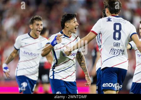 Rosario, Argentinien. März 2024. Adam Bareiro aus San Lorenzo feiert während des Spiels Copa de la Liga Profesional de Fútbol zwischen Newell's Old Boys und Club Atlético San Lorenzo im Stadion Marcelo Bielsa. Quelle: Mateo Occhi (Sporteo) / Alamy Live News Stockfoto