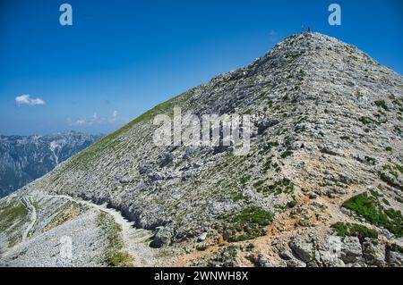 Cima Carega, der höchste Berg des gleichnamigen Gebirges der kleinen Dolomiten in Norditalien, zwischen den Provinzen Trient, Stockfoto