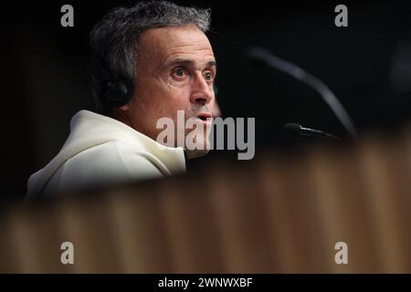 Saint Sebastien, Frankreich. März 2024. © PHOTOPQR/LE PARISIEN/Le Parisien/Arnaud Journois ; SAINT SEBASTIEN ; 04/03/2024 ; FUSSBALL, 03.04.2024/LIGUE DES CHAMPIONS UEFA, 8E DE FINALE RETOUR, SAINT SABASTIEN ( ESPAGNE ), STADE ANOETA REALE ARENA/REAL SOCIEDAD - PARIS SG/LUIS ENRIQUE ENTRAINEUR DU PSG/PHOTO LE PARISIEN/ARNAUD JOURNOIS 4. März 2024 Real Sociedad Pressekonferenz vor ihrem UEFA-Champions-Pokalspiel gegen PSG Credit: MAXPPP/Alamy Live News Stockfoto