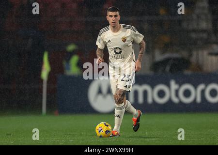 Monza, Italien. März 2024. Gianluca Mancini von AS Roma während des Spiels der Serie A im U-Power Stadium in Monza. Der Bildnachweis sollte lauten: Jonathan Moscrop/Sportimage Credit: Sportimage Ltd/Alamy Live News Stockfoto