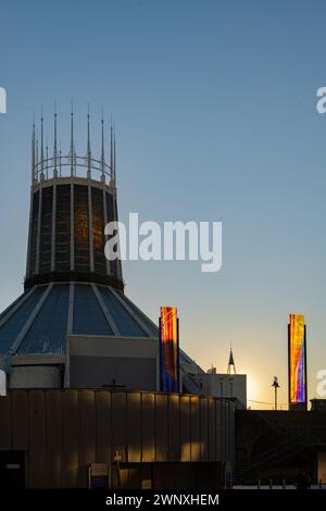 Der Turm der Liverpool Metropolitan Cathedral am späten Nachmittag Stockfoto